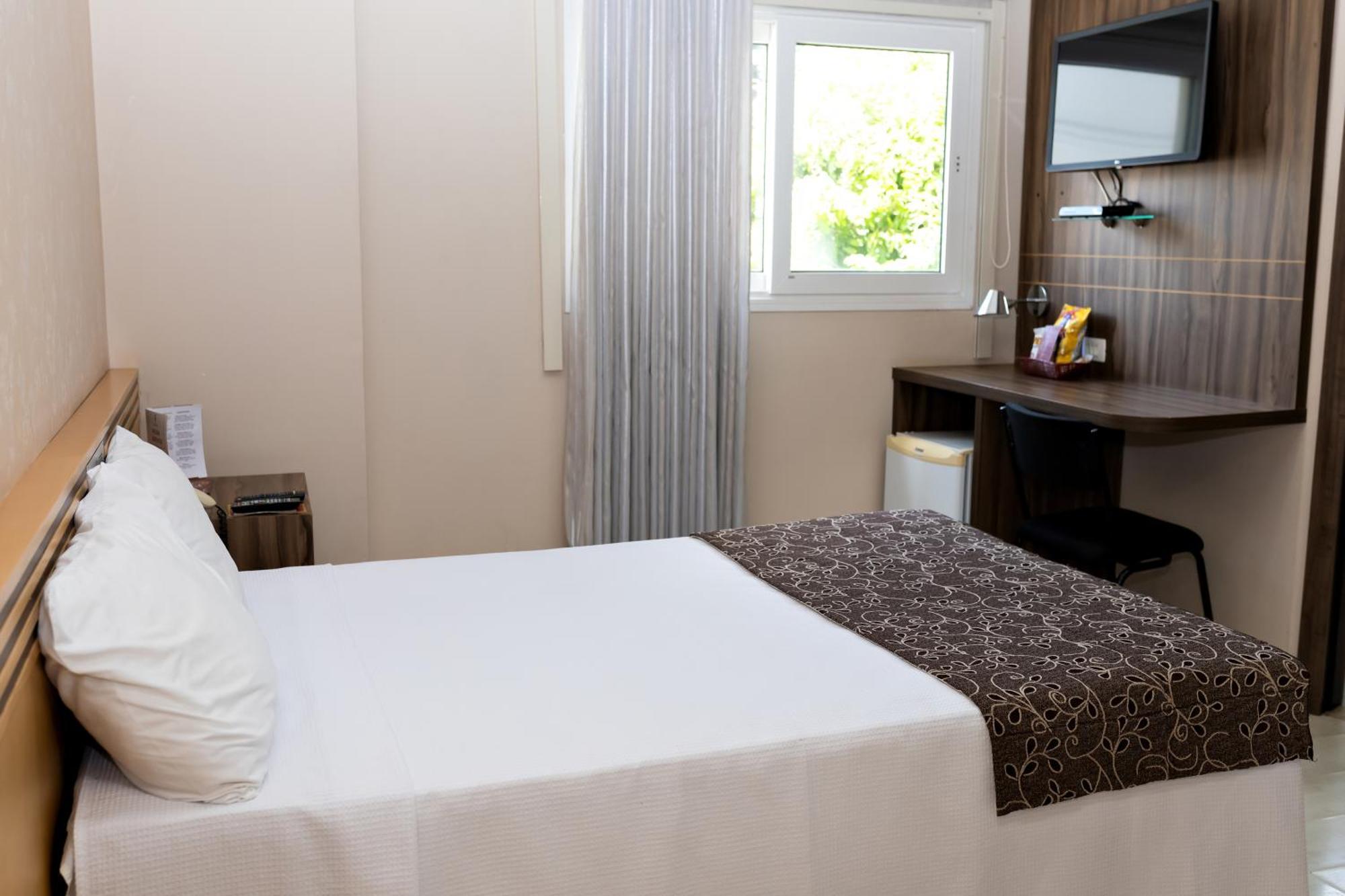Goldmen Hotel Cianorte Eksteriør billede